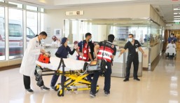 إنقاذ حياة “عشريني” تعرض لحادث دهس مروع في الخبر