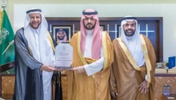 نائب أمير الشرقية يطلع على جهود جمعية “نبع” لخدمات المياه