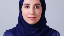 د.فاطمة المُلا تكتب: التطوع… روح العطاء التي تُعمّر الأرض وتبني المجتمع