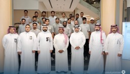وفد من الكلية التقنية يزور غرفة الأحساء لتعزيز المهارات التطبيقية للمتدربين