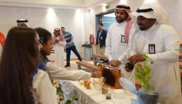 بيئة الأحساء تشارك في ركن تعريفي بمدارس الأنجال