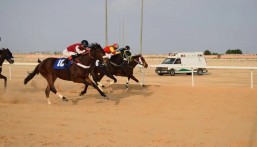 بالصور.. ميدان الفروسية بالأحساء يعلن نتائج سباقه السابع