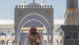 إمام الحرم في خطبة الجمعة: استمرار الخطيئات والمعاصي علامة الخذلان