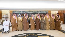 أمير الشرقية يطلع على منجزات جمعية سواعد للإعاقة الحركية