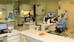 حلم الأمومة يتحقق لسيدة أربعينية بفضل تشخيص دقيق في مستشفى الحبيب بالخبر