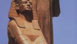 الفنانة بيبي الحرز تكتب: محمود مختار.. مؤسِّس النحت المصري الحديث