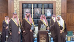 أمير الشرقية يستقبل منسوبي التجمع الصحي ويكرم داعمي مشاريع الشراكات المجتمعية