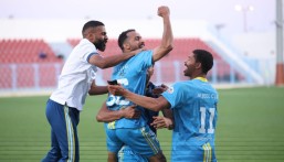 الجيل عبر السد وواصل الصدارة