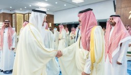 أمير الشرقية يستقبل أهالي المنطقة المهنئين بعيد الفطر المبارك