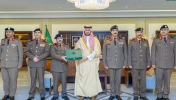 نائب أمير الشرقية يستقبل مدير شرطة المنطقة وقيادات أفرع الأمن العام