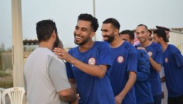 نادي العيون يقيم حفل معايدة للاعبين بمناسبة صعوده للدرجة الثالثة 