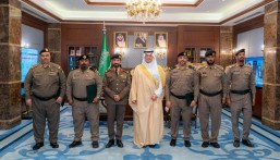 سمو محافظ الأحساء يكرّم عددًا من رجال الأمن المتقاعدين بالمحافظة