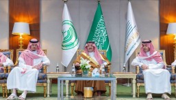 أمير الشرقية ونائبه يقدمان واجب العزاء لعائلة السهلي