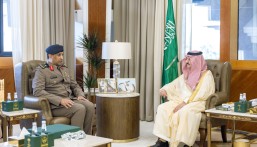 أمير الشرقية يستقبل مدير الدفاع المدني ويطّلع على جهود تعزيز السلامة بالمنطقة