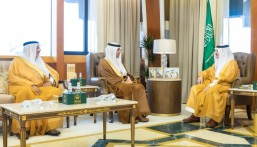 أمير الشرقية يستقبل وزير البلديات والإسكان.. ويشيد بما تنفذه الوزارة من مشروعات