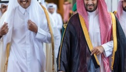 أمير قطر وملك البحرين وولي عهد الكويت يصلون إلى جدة للمشاركة في القمة الخليجية التشاورية