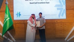 متدرب الكلية التقنية بالأحساء يتوّج بجائزة السلامة في معرض أثر مبتكر 2026