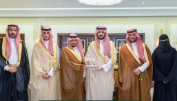 نائب أمير الشرقية يستقبل رئيس وأعضاء جمعية الصمان البيئية