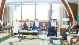 أمير الشرقية يستقبل رئيس الهيئة الملكية للجبيل وينبع ويطّلع على أبرز إنجازاتها 