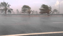حتى 7 مساء.. أمطار خفيفة ورياح نشطة وأتربة مثارة على الأحساء وأجزاء من الشرقية