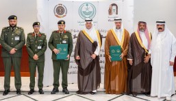 محافظ الأحساء يرعى توقيع اتفاقية بين مديرية السجون بالشرقية وجمعية أدباء