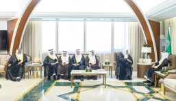 أمير الشرقية يطّلع على جهود “دعوة وإرشاد الأحساء”