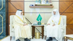 بمناسبة تعيينه.. أمير الشرقية يستقبل رئيس المحكمة التجارية بالدمام
