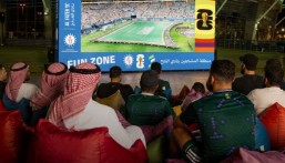 أجواء جماهيرية استثنائية في الأحساء.. الفتح يفتح Fan Zone لمؤازرة الأخضر بالمونديال