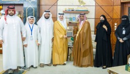 أمير الشرقية يستقبل رئيس وأعضاء جمعية رؤية لتنمية القدرات البشرية