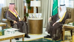  أمير الشرقية يستقبل مدير عام فرع وزارة الخارجية بالمنطقة