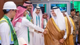 سمو محافظ الأحساء يكرّم نخبة من الطلبة المتميزين في احتفال اليوم الوطني
