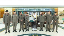 أمير الشرقية يستقبل مدير شرطة المنطقة