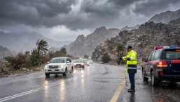 الدفاع المدني يُصدر إنذارا أحمر لـ5 مناطق.. ويحذر من السيول