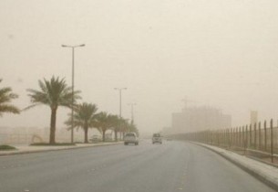 إنذار برتقالي بالأحساء.. أتربة مثارة ورياح تصل إلى 59 كم/ساعة غدًا الجمعة