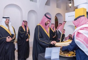 بالصور.. نائب أمير الشرقية يدشن انطلاق النسخة الثالثة من مهرجان “البشت الحساوي” بالأحساء