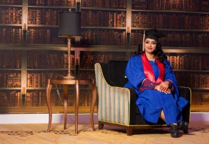 في حوارها مع “الواحة نيوز”.. د. فاطمة العلي تحكي رحلتها بين عدسة الإعلام وعمق الكتاب