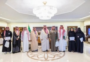 نائب أمير المنطقة الشرقية يستقبل الفائزين في مسابقة يوم الابتكار