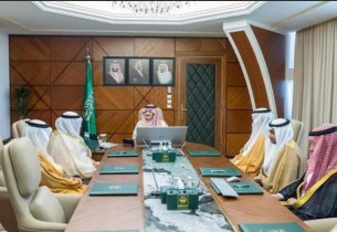 أمير الشرقية يستقبل أمين المنطقة ويطّلع على مشاريع أنسنة المدن وتطوير البيئة