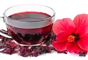 لماذا ينصح الأطباء بالكركديه في رمضان؟