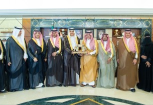 أمير الشرقية يطلع على أعمال جمعية أمناء للتنمية الحضرية