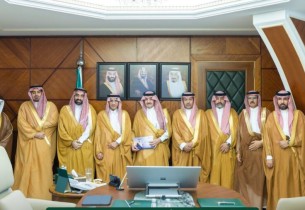 أمير الشرقية يطّلع على جاهزية مطارات الدمام ويؤكد دعم القيادة لقطاع النقل الجوي