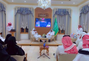 حين يصبح الوقوف فنًا… “لغة الحضور” تأخذ الأحساء إلى عمق التأثير الإنساني