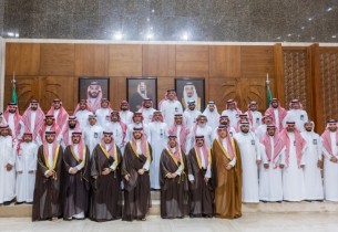 نائب أمير الشرقية يطّلع على جهود تطوير القطاع التجاري