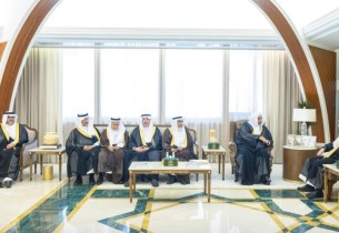 أمير الشرقية يطّلع على جهود “دعوة وإرشاد الأحساء”