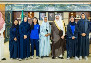 أمير الشرقية يهنئ سيدات النهضة بالصعود إلى الدوري الممتاز
