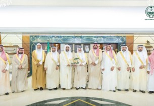أمير الشرقية يستقبل رئيس جمعية قبس.. ويشيد بدور “فصيح هجر” في تنمية مهارات طلاب الأحساء
