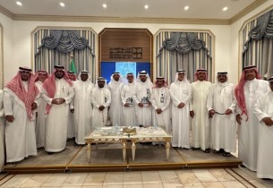 «بيدي أصنع حرفتي» يستعرض واقع ومستقبل الحرف اليدوية الأحسائية في دار نورة الموسى
