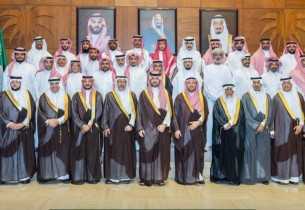 نائب أمير الشرقية يستقبل منسوبي جمعية “تعافي” ويثمن جهودهم