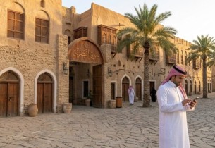 ذكاء اصطناعي بأيدٍ محلية.. كيف نُوظِّف الطاقات التقنية لتعزيز سياحة الأحساء؟