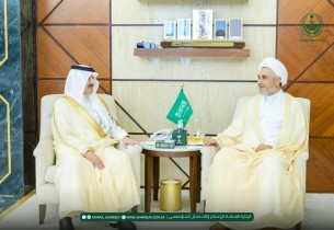 أمير الشرقية يستقبل قاضي الأوقاف والمواريث بمحافظة القطيف